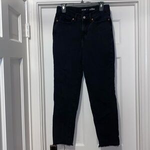 Old navy high rise of straight distressed size 6 black jeans